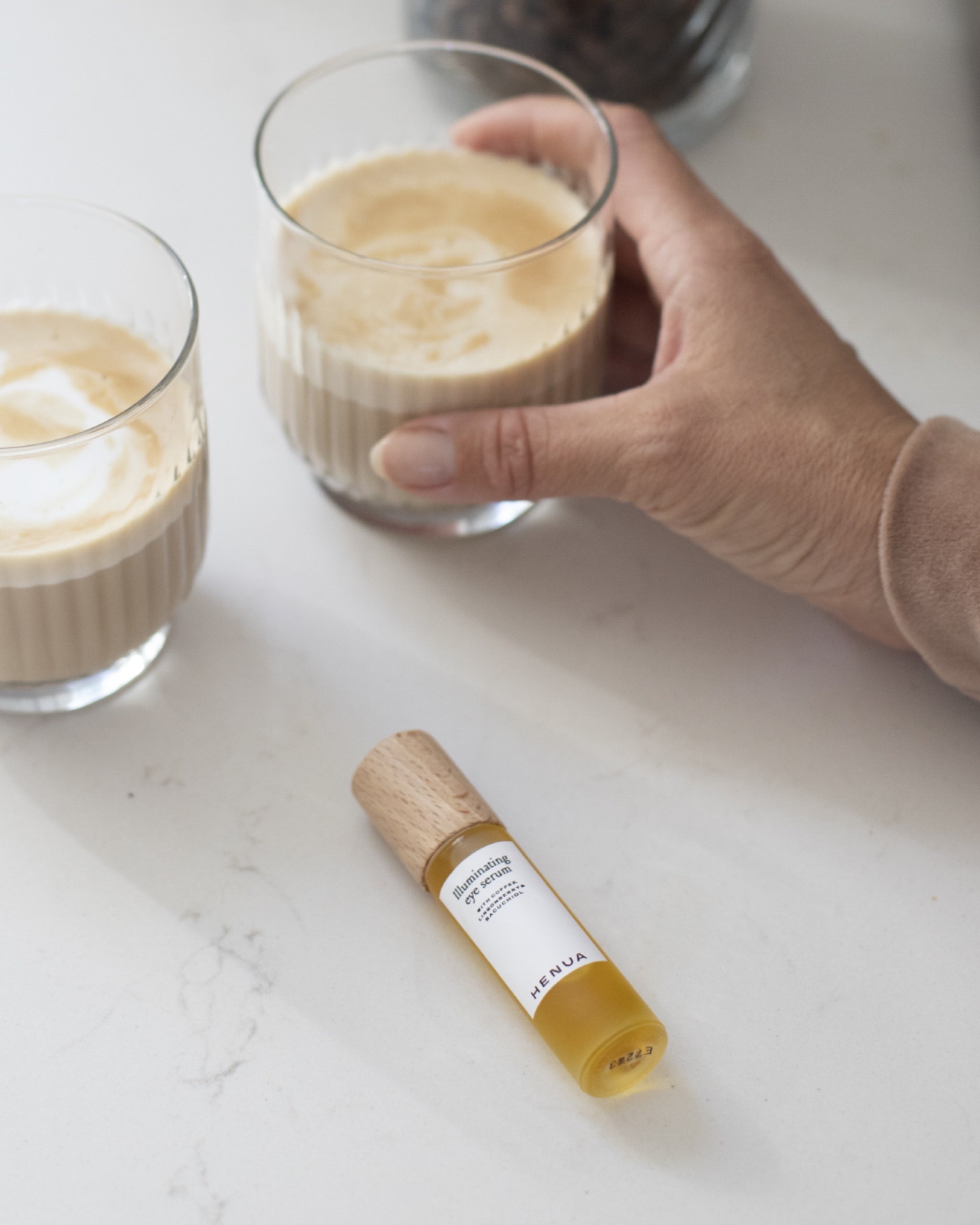 HENUA – Illuminating Eye Serum
