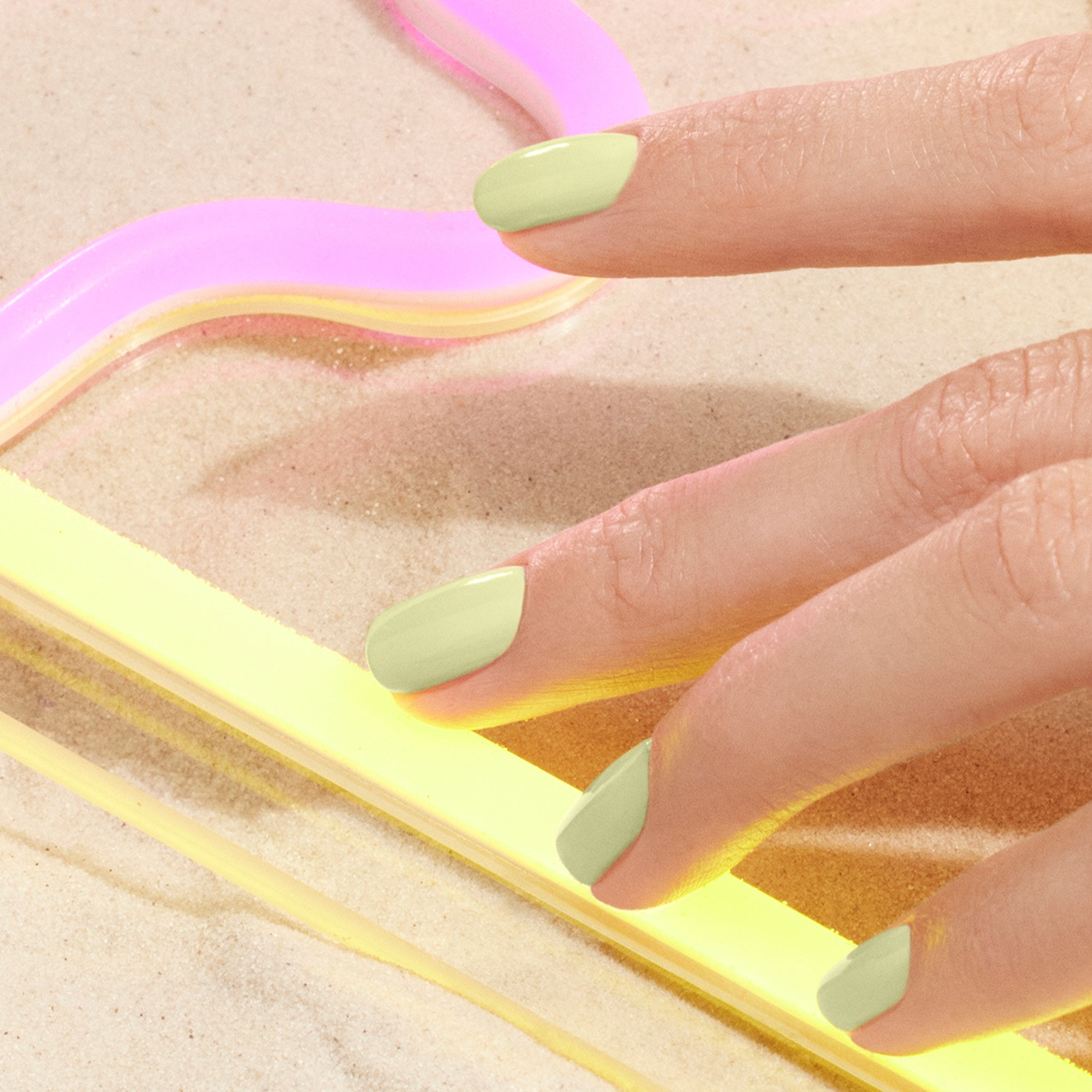 manucurist – Green | Pistachio