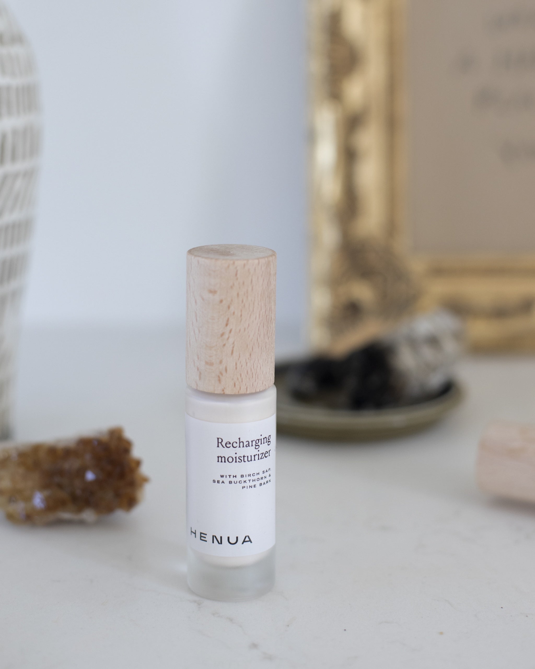 HENUA – Recharging Moisturizer
