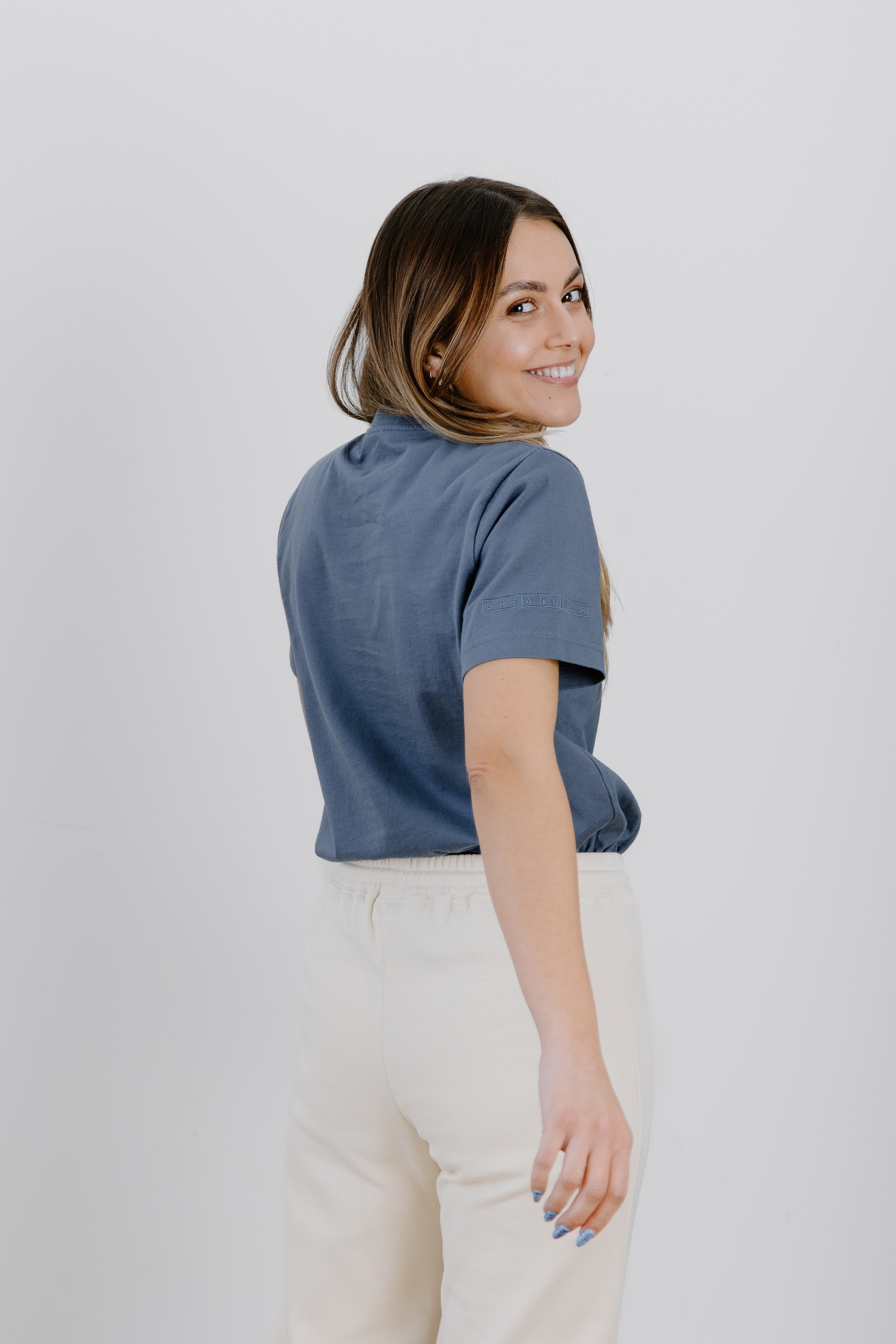 T-Shirt THEA